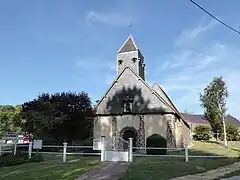 Façade ouest de l'église Saint-Martin.