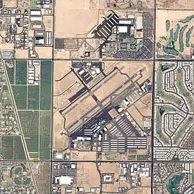 Vue aérienne de l'aéroport.