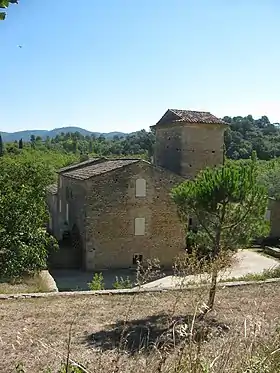 Prieuré Saint-Germain de Fauconcommuns, sol