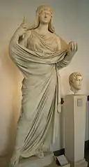 Statue de Faustine la Jeune, du palais Sciarra, 1,95 m.