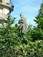 Femme en pied, copie du Louvre ou de Versailles.