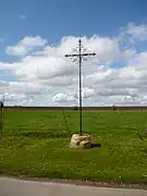 Calvaire situé en direction de Sains-Morainvillers.