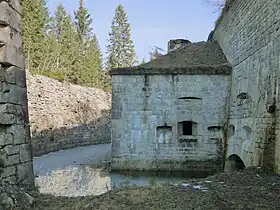 Caponnière double au saillant I du fort du Risoux