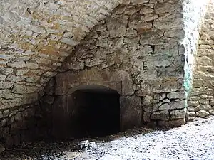 L'accès à la galerie du fossé.