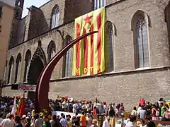 Le Fossar de les Moreres, à côté de l'église Sainte-Marie-de-la-Mer de Barcelone