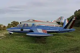 Fouga Magister de la PAF conservé au musée du Château de Savigny-lès-Beaune.
