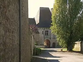 L'entrée du château.