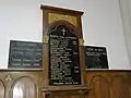 Église, plaques commémorant les morts pour la France.