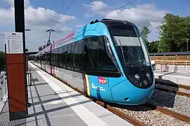 Citadis Dualis (U 53500) en gare de La Chapelle-Centre.