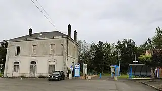 La gare d'Arrou.