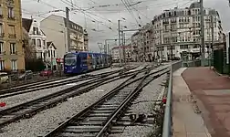 Arrivée à Gargan d'une rame en provenance d'Aulnay.