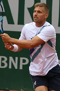 Image illustrative de l’article Lloyd Glasspool