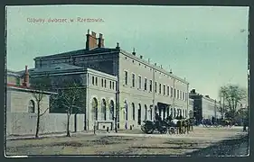 La gare de Rzeszów vers 1910.