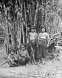1871. Goan-al et sa sœur. Peuple Lau long. Taïwan.