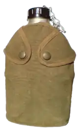 Cette gourde est employée par l'armée française.