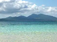 Grande Terre vue de l’îlot de sable blanc.