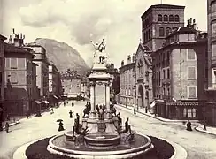 Place Notre-Dame à la fin du XIXe siècle