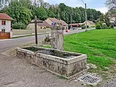 Fontaine rue de Chezelay.