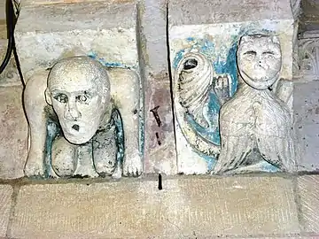 Un des chapiteaux de l'église.