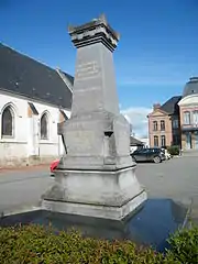Le monument aux morts.