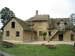 Cour arrière de la ferme