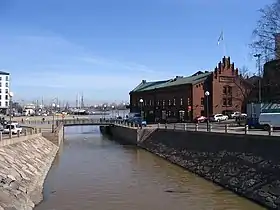 Le canal de Katajanokka.