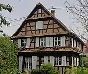 Maison à colombages,146 rue Principale.