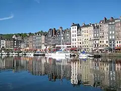 Le vieux bassin de Honfleur.