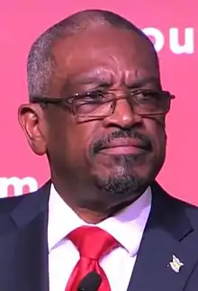 Hubert Minnis 2017-2021