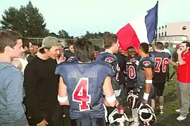 Hurricanes champions de France juniors 2013 (victoire en finale contre les Chevaliers d'Orléans).