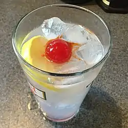 Image illustrative de l’article John Collins (cocktail)