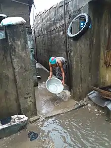 Lutte contre l'inondation à Cotonou (2017).