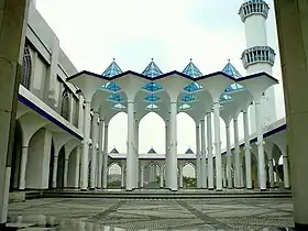 Image illustrative de l’article Mosquée Sultan Salahuddin Abdul Aziz