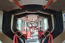 Vue de l'espace intérieur d'un Translohr.