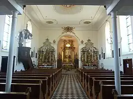 Intérieur de l'église Saint-Hilaire.