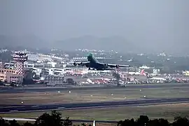 Un JadeCargo décollant.