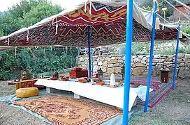 Montée dans un jardin en France