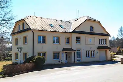 Kamenec u Poličky : la mairie.