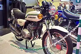 Image illustrative de l’article Kawasaki 250 S1 Mach I