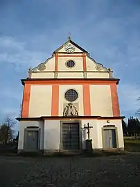 Façade de l'église.