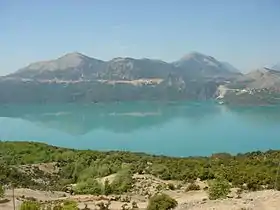 Image illustrative de l’article Lac de Kremastá