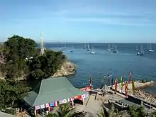 Le phare de Kupang et l'ancrage