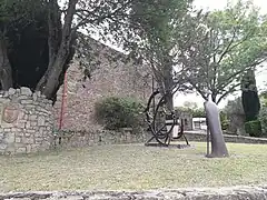 Sculpture représentant la légende de la Rodella