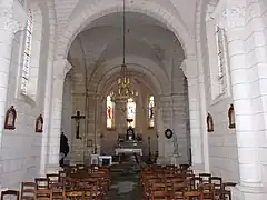 La nef de l'église.