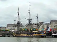 Première escale à Nantes en mai 2019, quai de la Fosse.