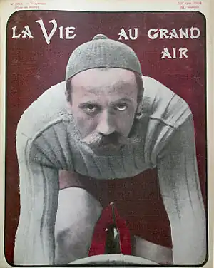 Le 30 juin 1904 (no 303), le cycliste allemand Henry Mayer (plein cadre).
