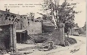 Les remparts vers 1920.