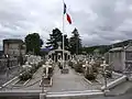 Le cimetière de guerre.