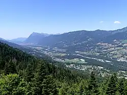 La vallée du Giffre en direction de l'ouest.