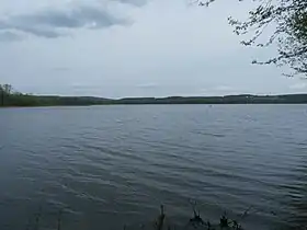 Image illustrative de l’article Les Trois Lacs (Les Sources)